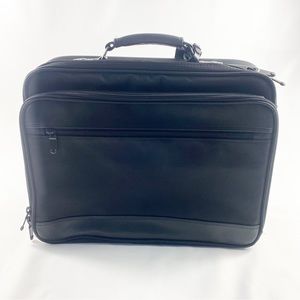 ThinkPad laptop Case 12” H x 15” W x 5” D